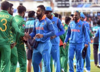 IND vs PAK World Cup 2023 Match Tickets : क्रिकेटप्रेमींनो हे वाचलंत का ? भारत-पाकिस्तान सामन्याचे तिकिट तब्बल 57 लाख रुपयांना !