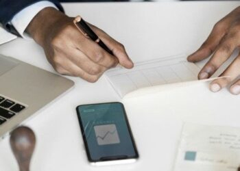 FACT CHECK : धनादेश भरताना ‘Lakhs’ लिहावे कि ‘Lac’ ; RBI चा नियम काय सांगतो ?