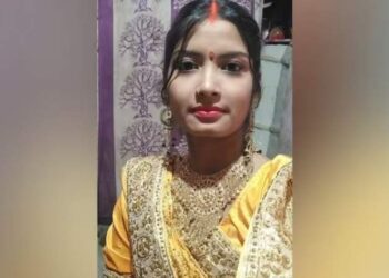 स्मशानभूमीत आई-वडील पोहोचतात सासरकडच्यांनी काढला पळ; लेकीचा चितेवरून उतरवला अर्धवट जळालेला मृतदेह…