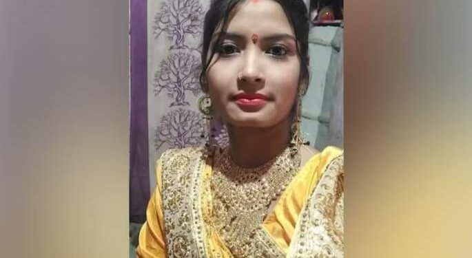 स्मशानभूमीत आई-वडील पोहोचतात सासरकडच्यांनी काढला पळ; लेकीचा चितेवरून उतरवला अर्धवट जळालेला मृतदेह…