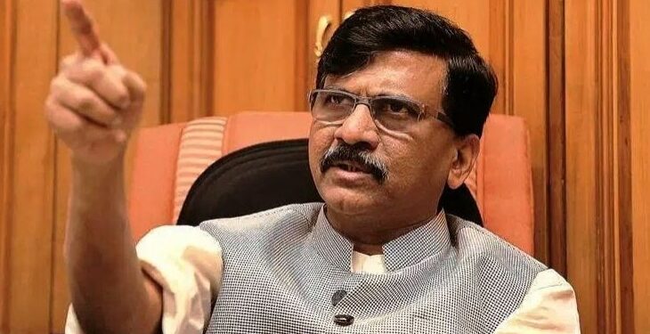 MAHARASHTRA POLITICS : ‘इतिहासाच्या कळ्याकुट्ट पानावर विधानसभा अध्यक्षांचे नाव लिहिले जाईल…!’ संजय राऊत यांची तोफ पुन्हा धडाडली