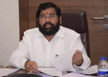 नुकसानग्रस्त शेतकऱ्यांना संवेदनशीलपणे मदत करावी; मुख्यमंत्री एकनाथ शिंदे यांचे विमा कंपन्यांना निर्देश