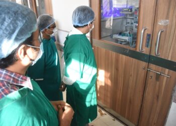 PUNE : ससून सर्वोपचार रुग्णालयातील आरोग्य सेवांचा विभागीय आयुक्त सौरभ राव यांच्याकडून आढावा