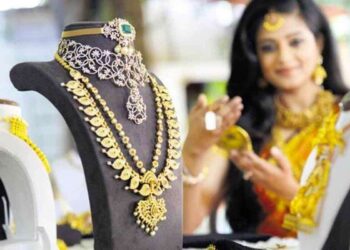 GOLD RATE : सोने-चांदीचे दर पुन्हा गगनाला भिडण्याची शक्यता; नेमके कारण काय? वाचा सविस्तर