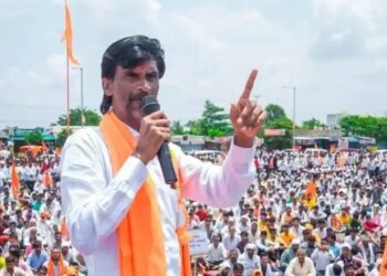 “गोरगरिब मराठ्यानं तुला मोठं केलं, त्यांचं रक्त पिऊन तू पैसा कमावला,दोन वर्ष बेसन खाऊन आलास आत !” जरंगे पाटलांचा भुजबळांवर हल्लाबोल