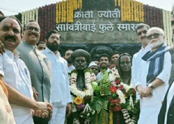 नवरात्रोत्सवातच मुंबई उच्च न्यायालयाचा ऐतिहासिक निकाल; क्रांतीज्योती सावित्रीबाई फुलेंच्या स्मारक उभारणीचा मार्ग मोकळा