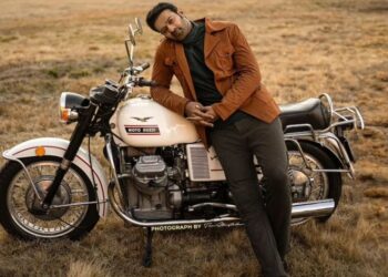 Southern Film Industry : प्रभास लवकरच लग्न करणार ? कुटुंबीयांनी सांगितले आमंत्रण लवकरच… !