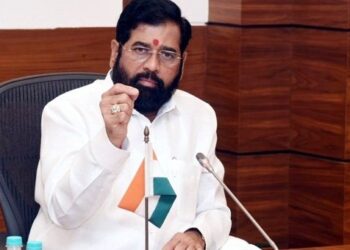 Maratha Reservation : मराठा समाजातील भावांनो टोकाचे पाऊल उचलू नका; मुख्यमंत्री एकनाथ शिंदे यांचे भावनिक आवाहन