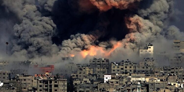 Hamas-Israel War : युद्धादरम्यान भारताने पॅलेस्टाइनला सढळ हाताने पाठवली मदत