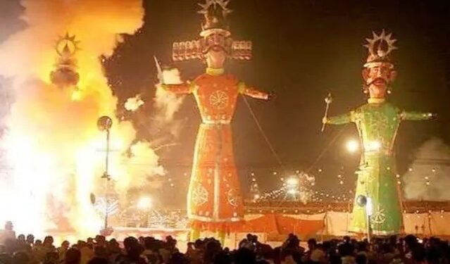DASARA 2023 : दसऱ्याच्या दिवशी शस्त्रांची व आपट्याच्या पानाची पूजा का केली जाते ?