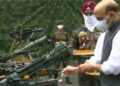 Defence Minister Rajnath Singh : भारत-चीन सीमेवर संरक्षण मंत्र्यांकडून शस्त्रपूजन, जवानांसोबत विजयादशमी साजरी