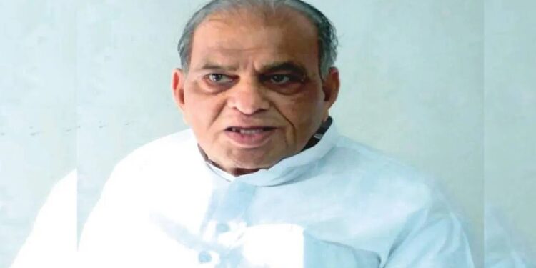 पाथर्डी : माजी केंद्रीय मंत्री बबनराव ढाकणे यांचे निधन, वयाच्या 85 व्या वर्षी घेतला अखेरचा श्वास