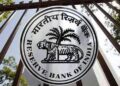 RBI चा मोठा निर्णय : लोन वसुलीच्या नावावर रिकव्हरी करणाऱ्या एजंट्सना बसणार चाप
