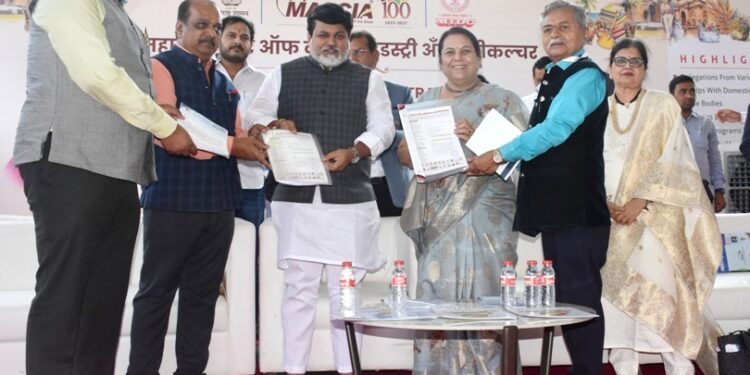 डायमंडचे देशातील सर्वात मोठे क्लस्टर नवी मुंबईत; 20 हजार कोटी रुपयांची गुंतवणूक तर एक लक्ष प्रत्यक्ष व अप्रत्यक्ष रोजगार निर्मिती