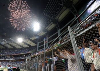 पर्यावरणाच्या समस्येमुळे BCCI चा मोठा निर्णय; विश्‍वचषक स्‍पर्धेतील सामन्‍यानंतर फटाक्यांची आतषबाजी होणार नाही