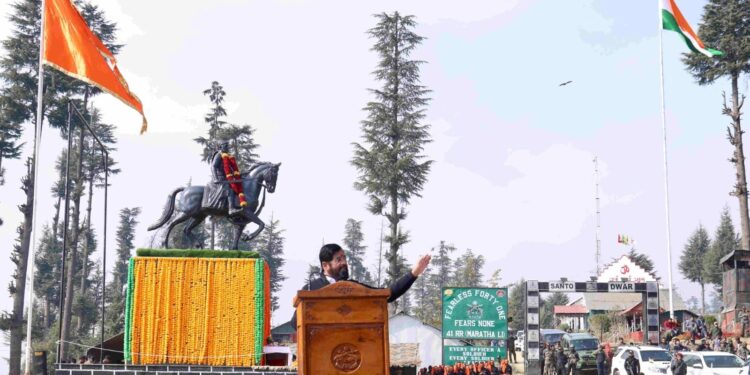 काश्मीर खोऱ्यात दुमदुमला छत्रपतींचा जयघोष; छत्रपती शिवाजी महाराजांचा पुतळा सैनिकांना प्रेरणादायी- मुख्यमंत्री एकनाथ शिंदे