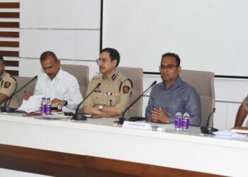 विजयस्तंभ अभिवादन सोहळा सर्व विभागांनी समन्वयाने काम करुन यशस्वी करावा – जिल्हाधिकारी डॉ.राजेश देशमुख