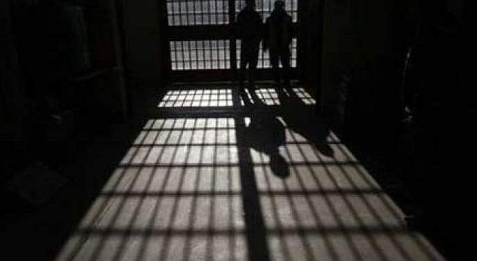 धक्कादायक : संगमनेर कारागृहातून कुख्यात आरोपी गज कापून फरार; नगर जिल्ह्यातील दुसरी घटना