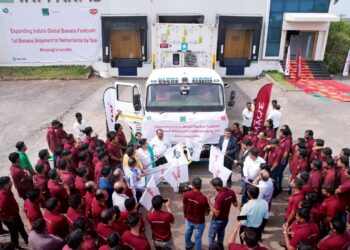 राज्यातील केळीची युरोप येथे प्रायोगिक निर्यात; 20 मेट्रिक टन केळी 40 फूट कंटेनरच्या माध्यमातून रवाना