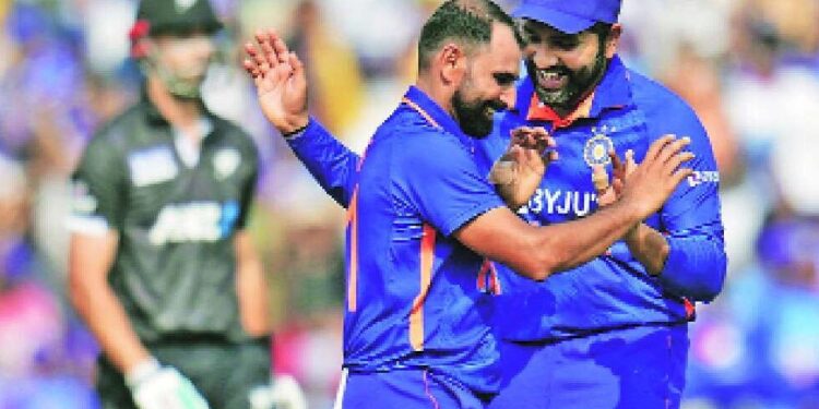 ICC World Cup 2023 : धुराळाचं ! भारताची आक्रमक खेळी ; न्यूझीलंड समोर 398 चे टार्गेट