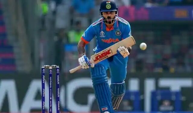 ICC ODI World Cup 2023 : कप्तान रोहित शर्मासह, शुभमन गिल आणि श्रेयस अय्यर पॅव्हेलियनमध्ये परतले; विराटकडून भारताच्या अपेक्षा