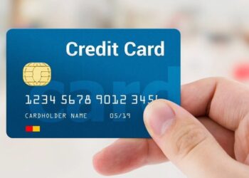 CREDIT CARD खर्चावरील व्याज कमी करायचंय? तुम्ही क्रेडिट कार्ड वापरात असाल तर हि माहिती तुम्हाला असायलाच हवी !