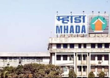 MHADA Lottery : गृहनिर्माण मंत्री अतुल सावेंची मोठी घोषणा; म्हाडाच्या 11 हजार घरांच्या किमती कमी होणार ! वाचा सविस्तर वृत्त