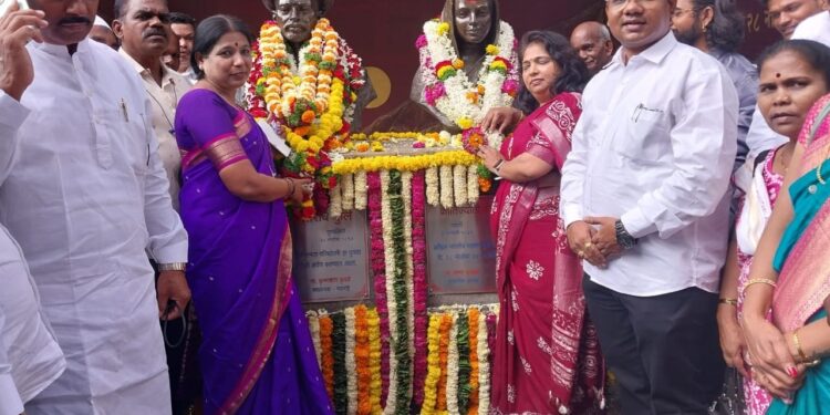 PUNE : क्रांतिसूर्य महात्मा ज्योतिबा फुले यांना भारतरत्न मिळालाच पाहिजे; रुग्ण हक्क परिषदेची मागणी !