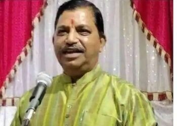 Datta Dalvi Arrest : ” मालवणी भाषेमध्ये याच्यापेक्षा घाण शिव्या आहेत, त्या तर मी दिल्या…!” मुख्यमंत्र्यांना शिवीगाळ केल्या प्रकरणी दत्ता दळवी यांना 14 दिवसांची न्यायालयीन कोठडी