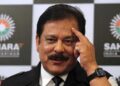 बिझनेस टायकून Subrata Roy यांचं निधन, जाणून घेऊयात त्यांचा प्रवास
