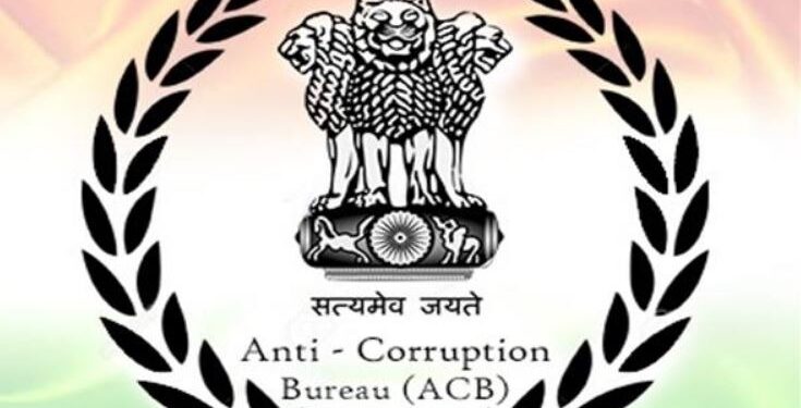 Pune Anti-Corruption Bureau : पुणे लाचलुचपत विभागातून मोठी बातमी ; राज्यातील ‘त्या’ तीन लाचखोर शिक्षणाधिकाऱ्यांनविरोधात गुन्हा दाखल