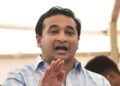 MLA Nitesh Rane : लग्नाचे वय झालं असून त्यांनी वडिलांसोबत फिरू नये; आमदार नितेश राणेंची आदित्य ठाकरेंवर जहरी टीका, वाचा नेमकं काय म्हणाले राणे