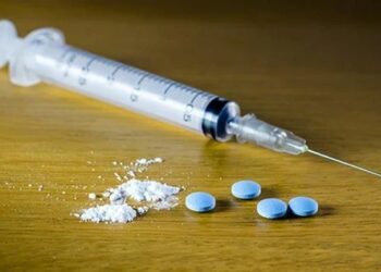 Narcotics Task Force : अमली पदार्थांवरील कारवाईसाठी ‘नार्कोटिक्स टास्क फोर्स’ ची स्थापना; गृहमंत्री देवेंद्र फडणवीस यांची विधानसभेत महत्वाची घोषणा