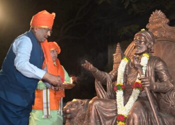 अभिमानास्पद ! ‘वाघनखं’ लवकरच भारतात येणार; लंडनमध्ये छत्रपती शिवाजी महाराजांचा भव्यदिव्य पुतळा उभारणार असल्याची सांस्कृतिक कार्यमंत्री सुधीर मुनगंटीवार यांची घोषणा