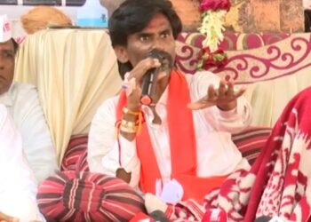 Maratha Reservation : ” किती दिवस आम्हाला आरक्षणासाठी झुलवत ठेवणार ? आजच्या सभेत सर्व काही सांगणार…! ” नेमकं काय म्हणाले जरांगे पाटील, वाचा सविस्तर