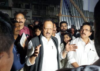 मुलींना शिक्षणाची प्रेरणा मिळेल असे स्मारक भिडेवाडा येथे उभारणार; क्रांतिज्योती सावित्रीबाई फुले स्मारक विस्तारासाठी 100 कोटींचा निधी मंजूर – पालकमंत्री अजित पवार यांची घोषणा