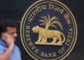 BIG BREAKING : RBI, HDFC आणि ICICI बँकेत बॉम्ब ठेवल्याची धमकी; अर्थमंत्री निर्मला सीतारामन यांच्यावर भ्रष्टाचाराचा आरोप करून राजीनाम्याची मागणी, वाचा सविस्तर