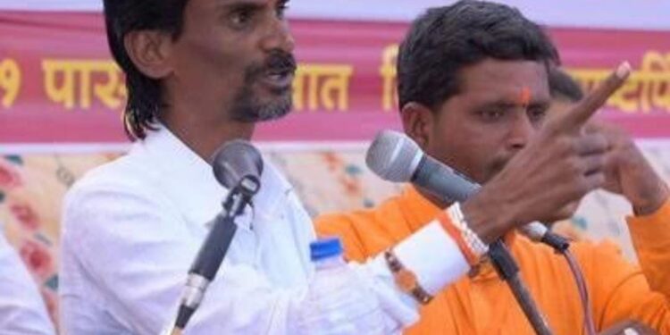 Maratha Reservation : ” मुंबईतील मराठा बांधवांना विनंती, सर्वांनी गटतट तोडून एकत्र या ! ” जरांगे पाटील मुंबईतील मोर्चा बाबत ठाम..