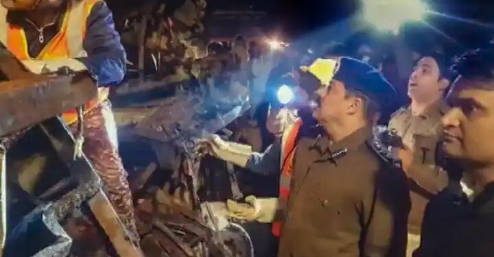 Big Accident : बस आणि डंपरची भीषण टक्कर; बस मधील 12 प्रवाशांचा होरपळून अंत !