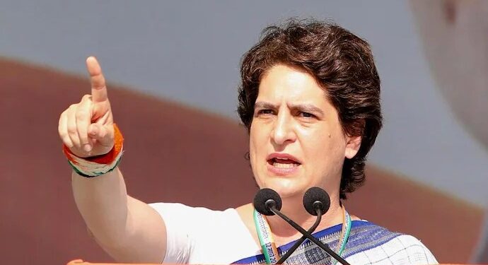 Money Laundering Case : काँग्रेस नेत्या प्रियांका गांधी यांच्या अडचणींमध्ये वाढ ! मनी लॉन्ड्रिंग प्रकरणी ईडीचे पहिल्यांदाच आरोपपत्रात थेट नाव, वाचा सविस्तर प्रकरण