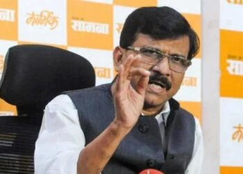 Ayodhya : भाजप प्रभू श्रीरामांना निवडणुकीच्या रिंगणात उतरवत आहोत असे म्हणायचेचं बाकी उरले ! संजय राऊतांची पंतप्रधानाच्या अयोध्या दौऱ्यावरून टीका