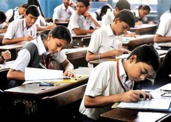 Big News : दहावी बारावीच्या परीक्षांसंदर्भात महाराष्ट्र राज्य शिक्षण संस्था महामंडळाचा मोठा निर्णय; परीक्षांवर बहिष्काराचा इशारा ?