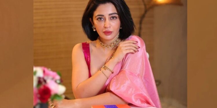 Neha Pendse House Burglary : अभिनेत्री नेहा पेंडसेच्या घरी लाखोंची चोरी, हिऱ्याची अंगठी, सोन्याच्या बांगड्या चोरट्याने केल्या लंपास