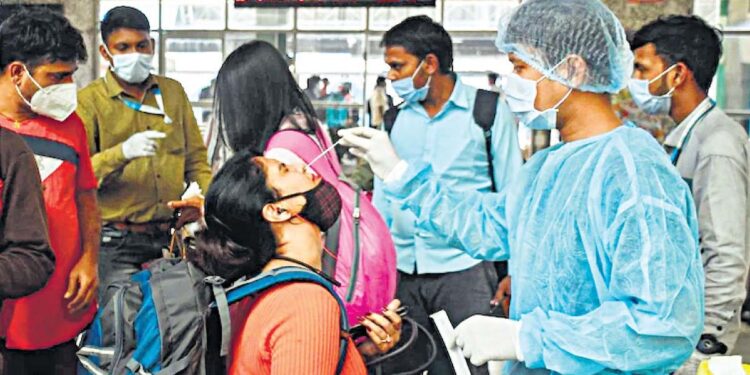 Corona Update : देशात कोरोनाचे 24 तासात आढळले 375 नवे रुग्ण; कर्नाटकात दोघांचा मृत्यू