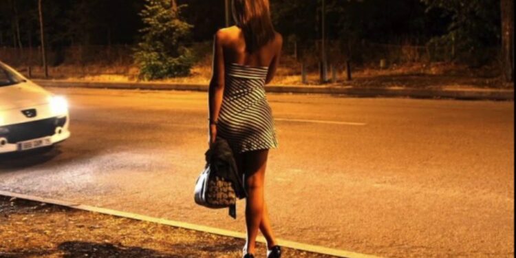 PUNE CRIME : पुण्यात हायप्रोफाईल वेश्या व्यवसायाचा पर्दाफाश; उझाबेकिस्तानच्या दोन मॉडेल अटक