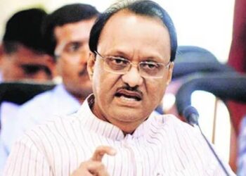 Finance Minister Ajit Pawar : लाभाच्या सर्व योजना ‘आधार कार्ड’ सोबत लिंक करण्याचे वित्तमंत्री अजित पवार यांचे निर्देश