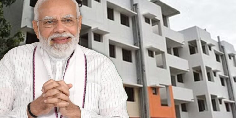 PM’s Visit To Solapur : देशातील सर्वात मोठ्या गृहप्रकल्पाचे PM मोदींच्या हस्ते लोकार्पण; 30 हजार कामगारांना स्वतःच हक्काचं घर मिळणार