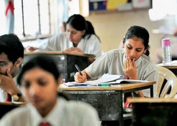 IMP NEWS : दहावी-बारावीच्या विद्यार्थ्यांसाठी महत्त्वाची बातमी ! परीक्षेच्या निर्धारित वेळेनंतर 10 मिनिटे वाढवून मिळणार