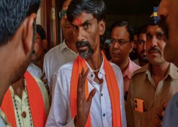 Maratha Reservation : ” सरकारने एवढं केलं असलं तर मग आम्ही आझाद मैदानाकडे जाणार नाही…!” नेमकं काय म्हणाले मनोज जरांगे पाटील, वाचा सविस्तर