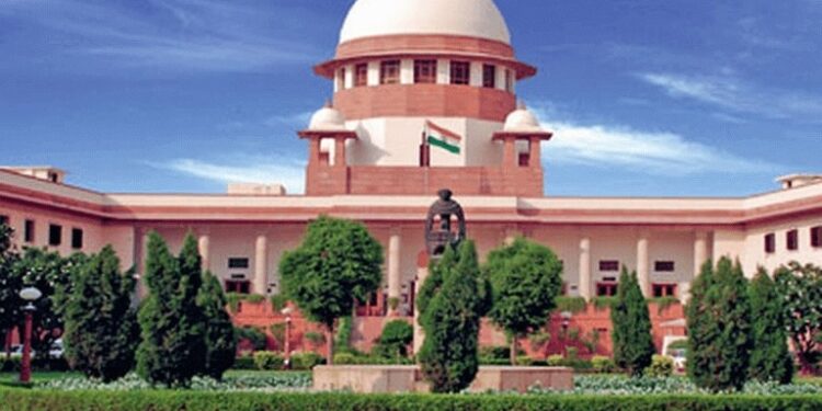 Supreme Court : फिर्यादीची ‘जात’ आणि ‘धर्मा’चा उल्लेख तात्काळ थांबवावा, सर्वोच्च न्यायालयाचे सर्व न्यायालयांना निर्देश